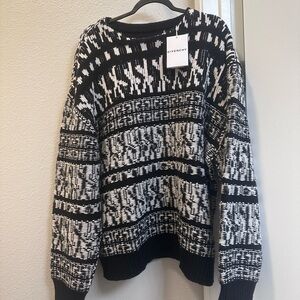 Givenchy Black and White Patterned Sweater